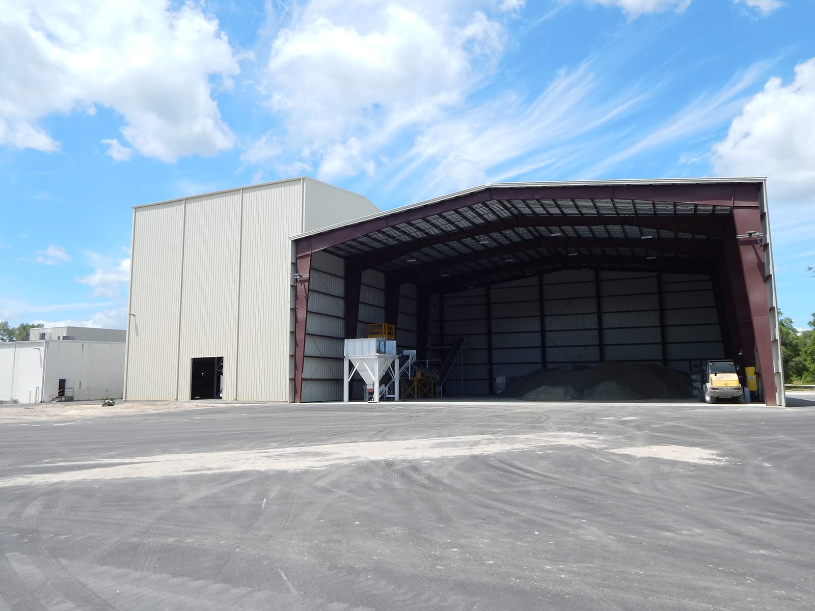 Material & Equipment Facility For Specialized Recycling Company in